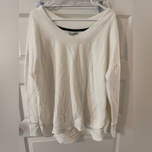 Women's Columbia Sweatshirt